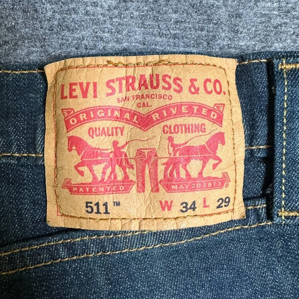 Levis 511 Slim Fit Jeans Mens 34x29 Dark Wash Indigo Denim Stretch 04511-1907